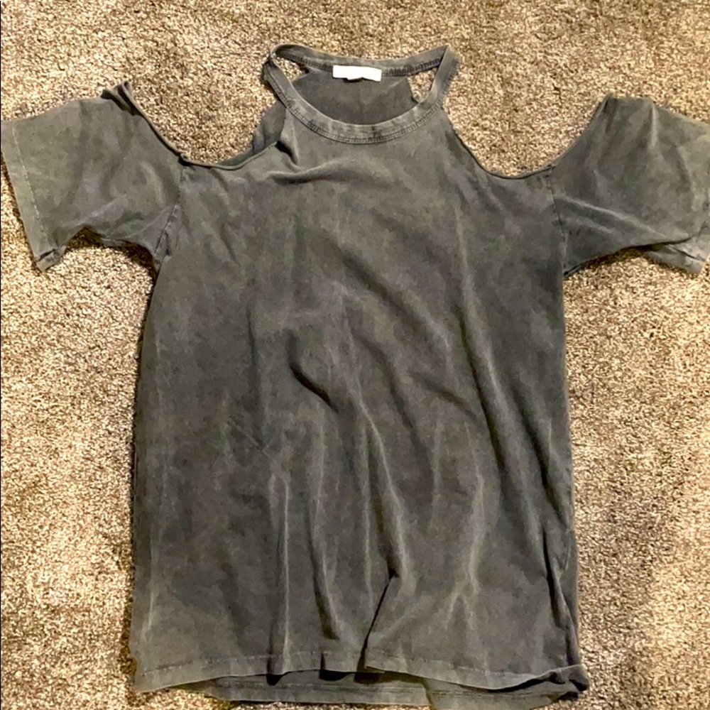 Short sleeve t shirt
